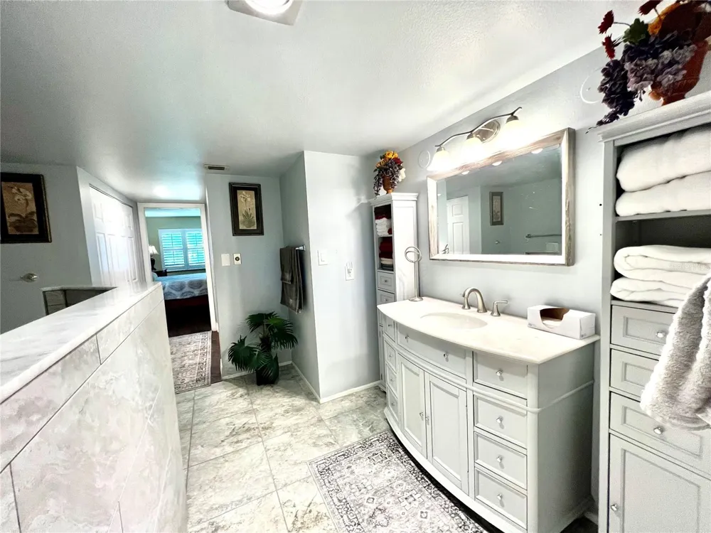 1610 ISLAMORADA BOULEVARD #64A Punta Gorda, FL 33955
