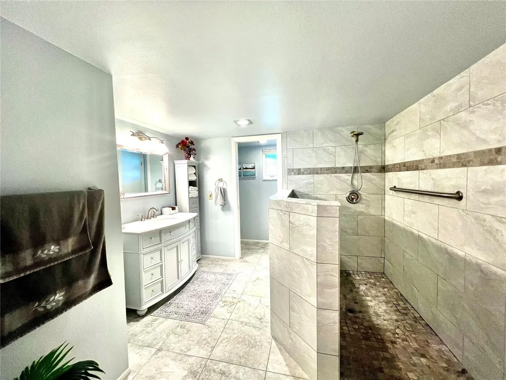 1610 ISLAMORADA BOULEVARD #64A Punta Gorda, FL 33955