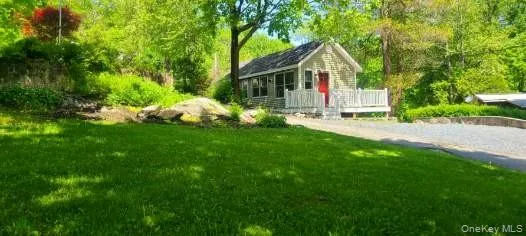 11 Curry Road Mahopac, NY 10541