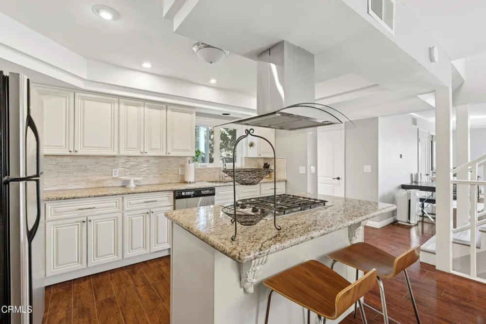 809 Skyland Drive Sierra Madre, CA 91024