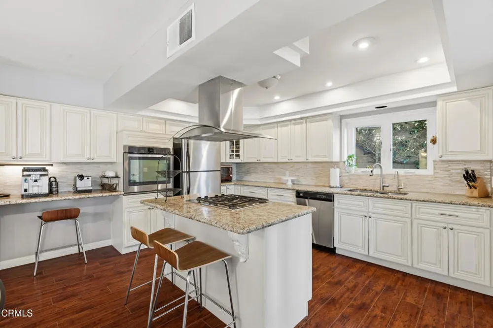 809 Skyland Drive Sierra Madre, CA 91024