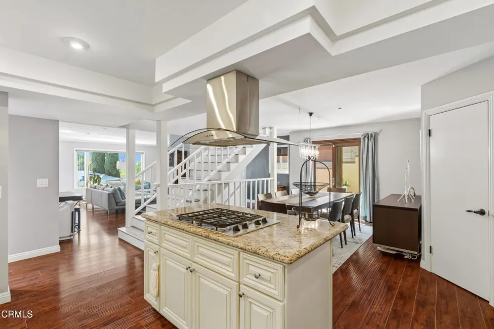 809 Skyland Drive Sierra Madre, CA 91024