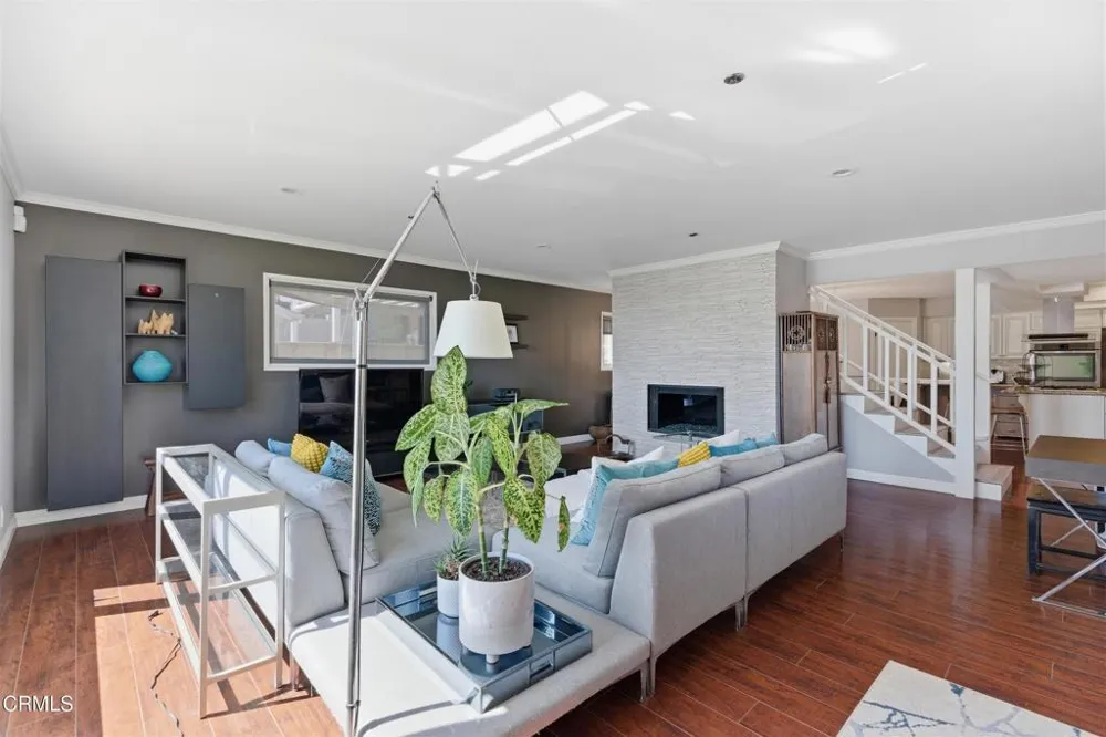 809 Skyland Drive Sierra Madre, CA 91024