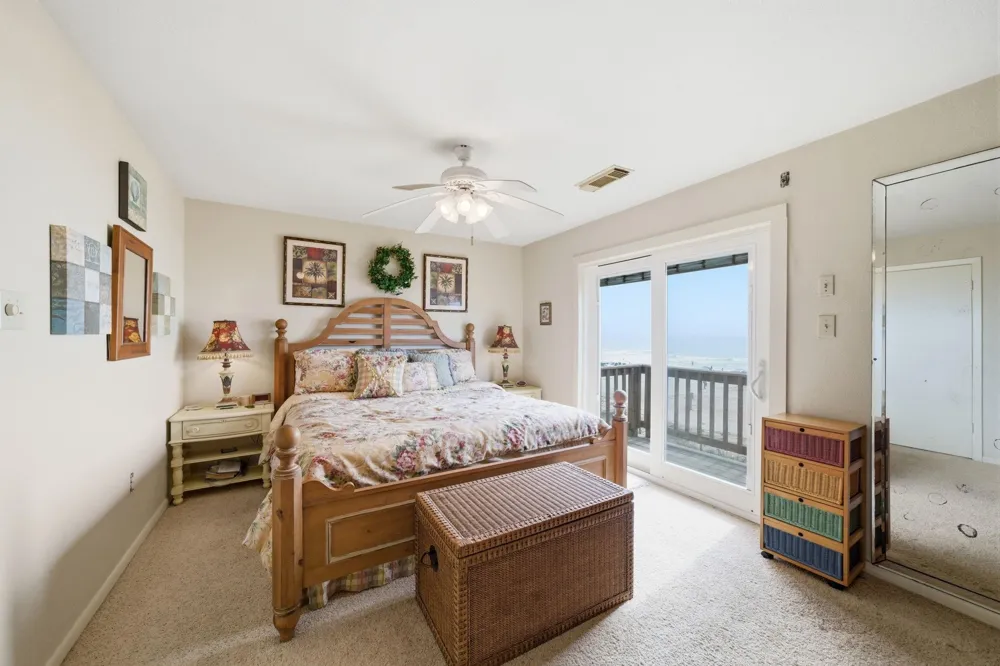 16523 Jamaica Beach Road Jamaica Beach, TX 77554