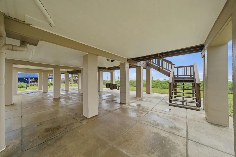 16523 Jamaica Beach Road Jamaica Beach, TX 77554