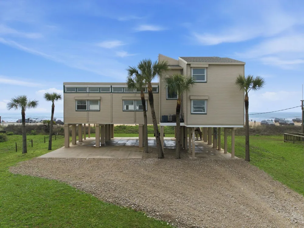 16523 Jamaica Beach Road Jamaica Beach, TX 77554