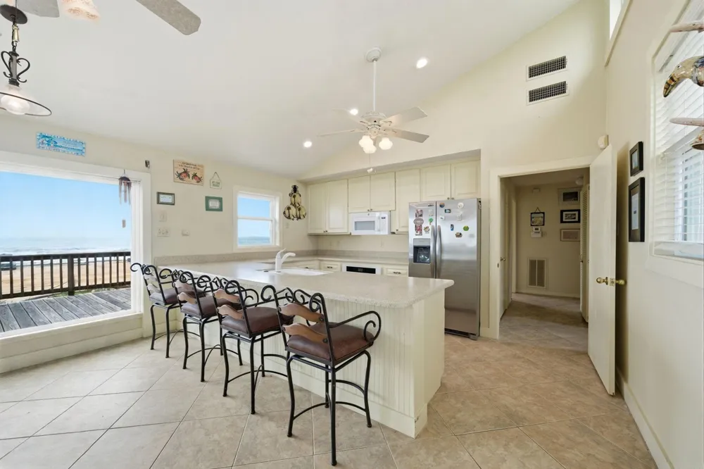 16523 Jamaica Beach Road Jamaica Beach, TX 77554