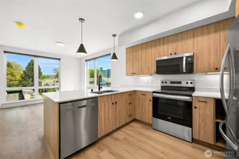 820 State Street #520