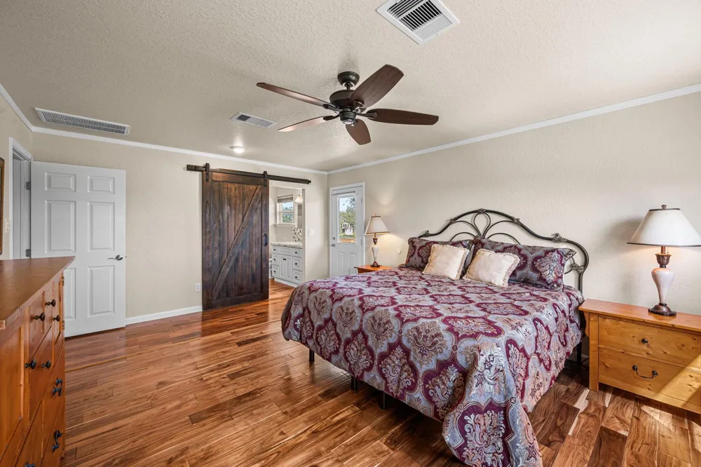 1145 County Road 291 Bay City, TX 77414