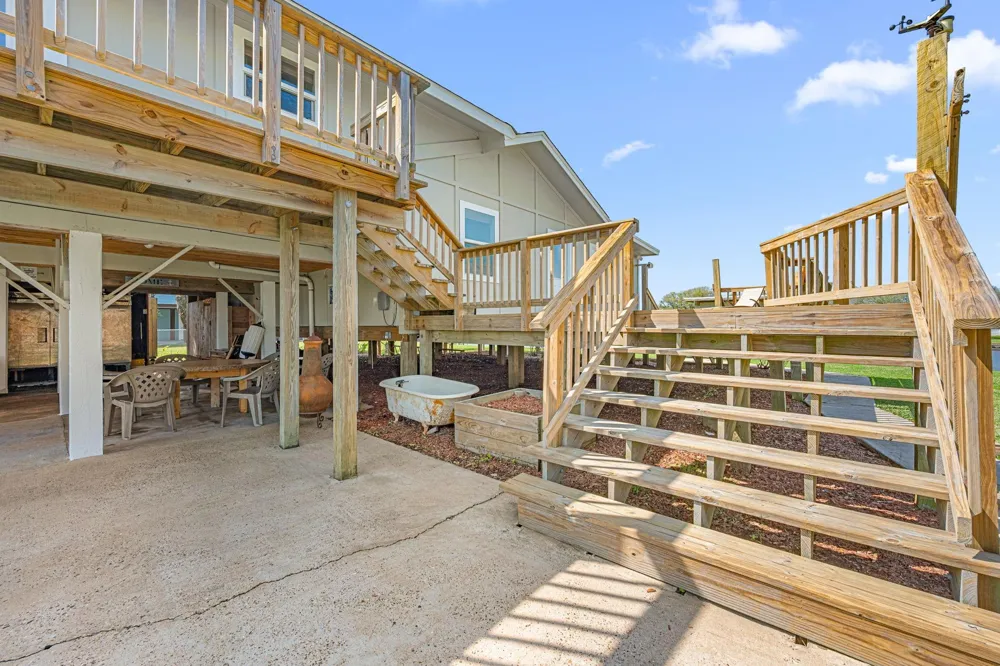1145 County Road 291 Bay City, TX 77414