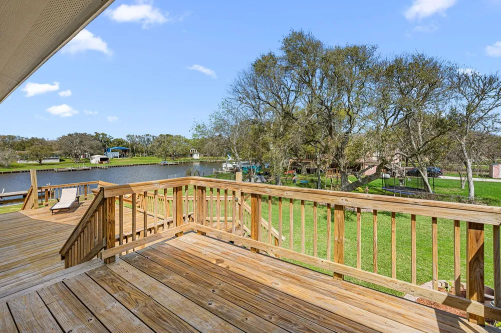 1145 County Road 291 Bay City, TX 77414