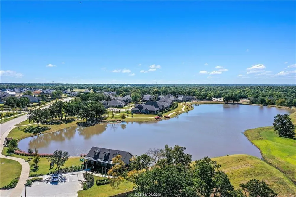 3741 Cooper Court College Station, TX 77845