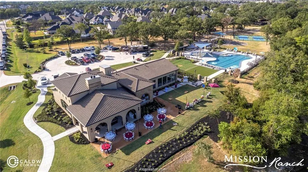 3741 Cooper Court College Station, TX 77845