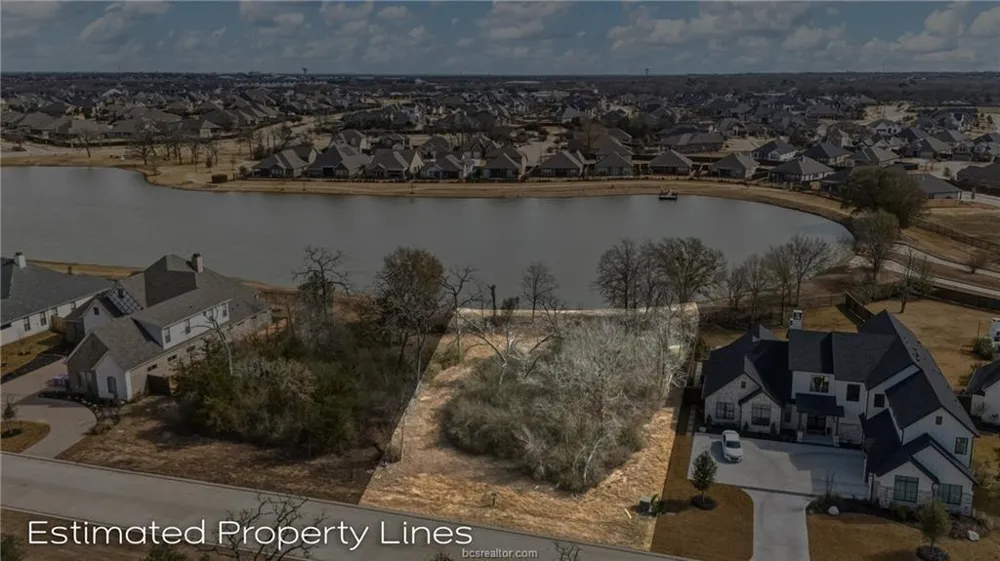 3741 Cooper Court College Station, TX 77845