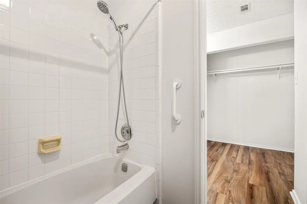 1202 Thorpe Lane #612 San Marcos, TX 78666