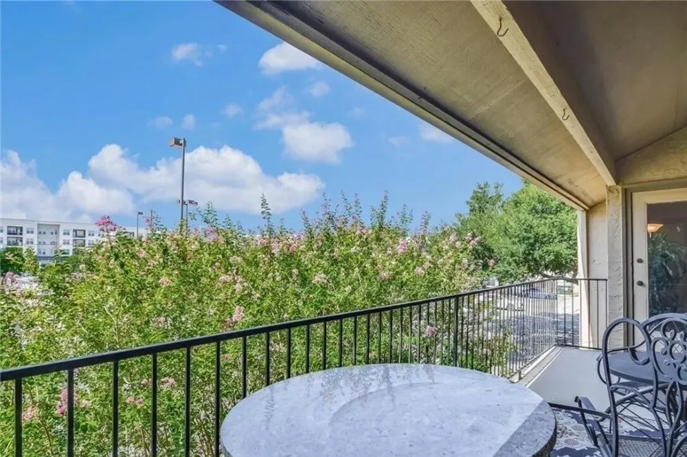 1202 Thorpe Lane #612 San Marcos, TX 78666