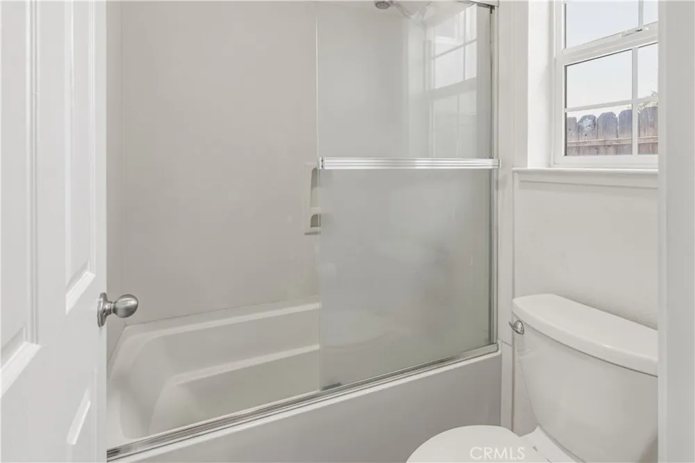1525 La Sierra Street Merced, CA 95348