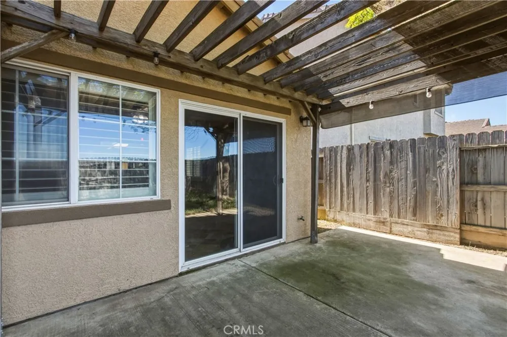 1525 La Sierra Street Merced, CA 95348