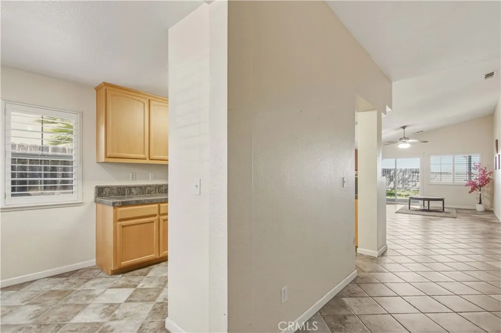 1525 La Sierra Street Merced, CA 95348