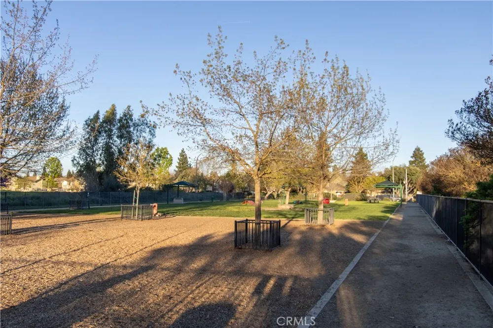 1525 La Sierra Street Merced, CA 95348