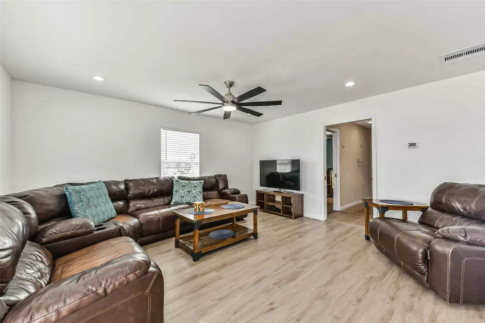 16623 Nassau Way Jamaica Beach, TX 77554