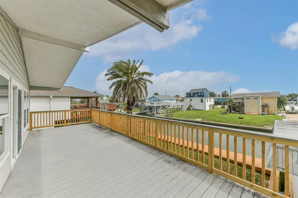 16623 Nassau Way Jamaica Beach, TX 77554