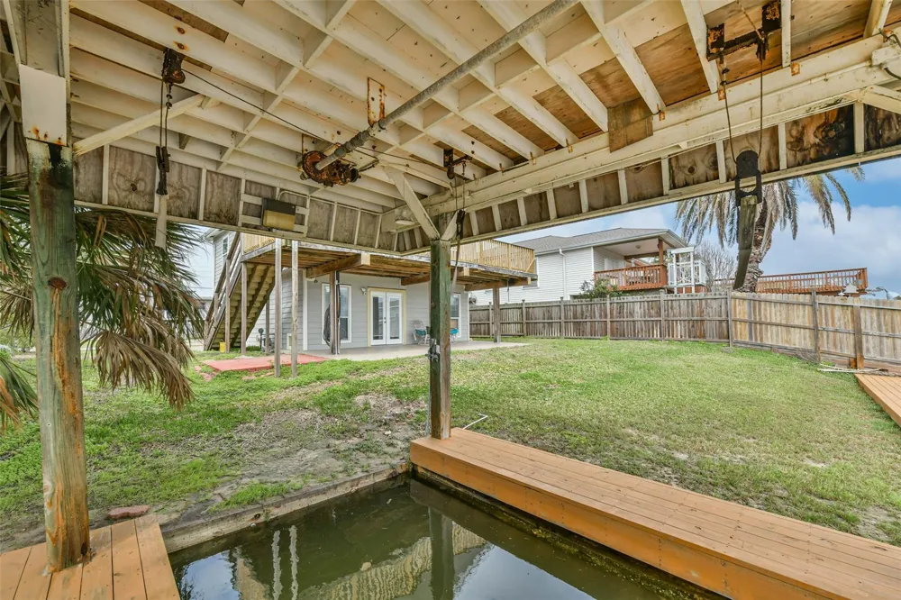 16623 Nassau Way Jamaica Beach, TX 77554