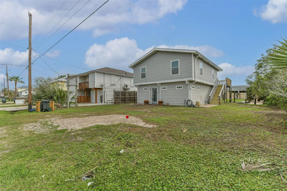 16623 Nassau Way Jamaica Beach, TX 77554