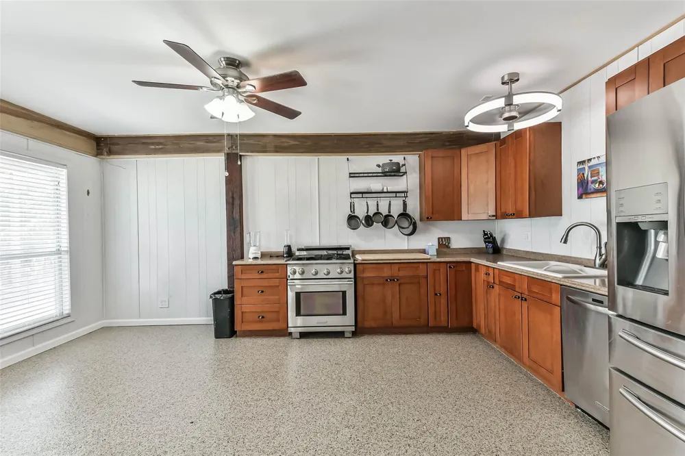 16623 Nassau Way Jamaica Beach, TX 77554