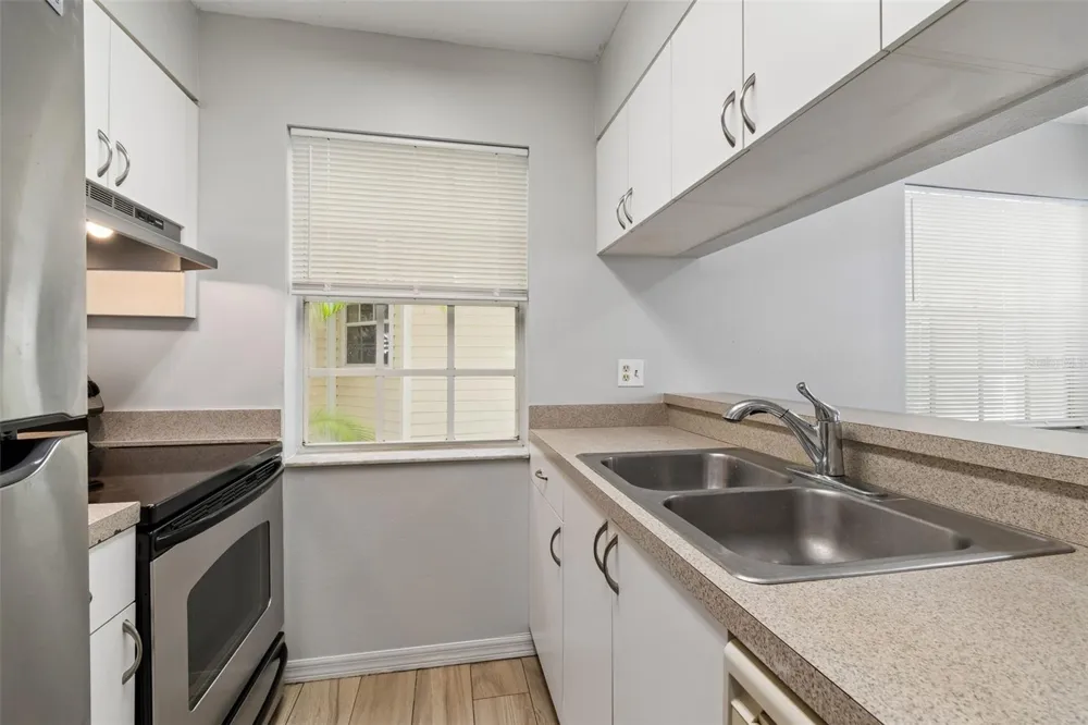 6915 STONES THROW CIRCLE #3106 St Petersburg, FL 33710