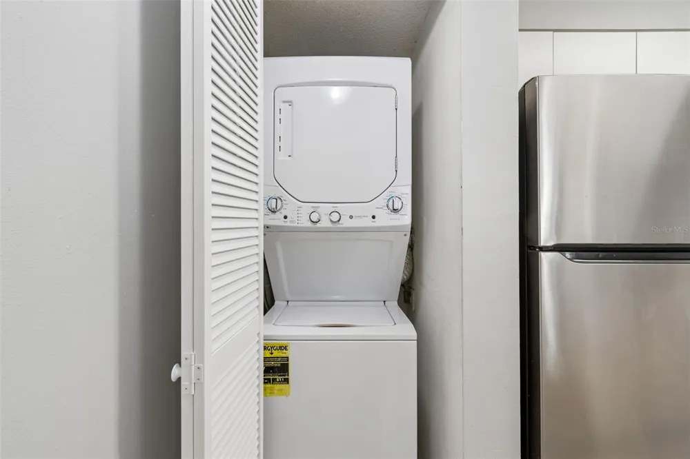 6915 STONES THROW CIRCLE #3106 St Petersburg, FL 33710