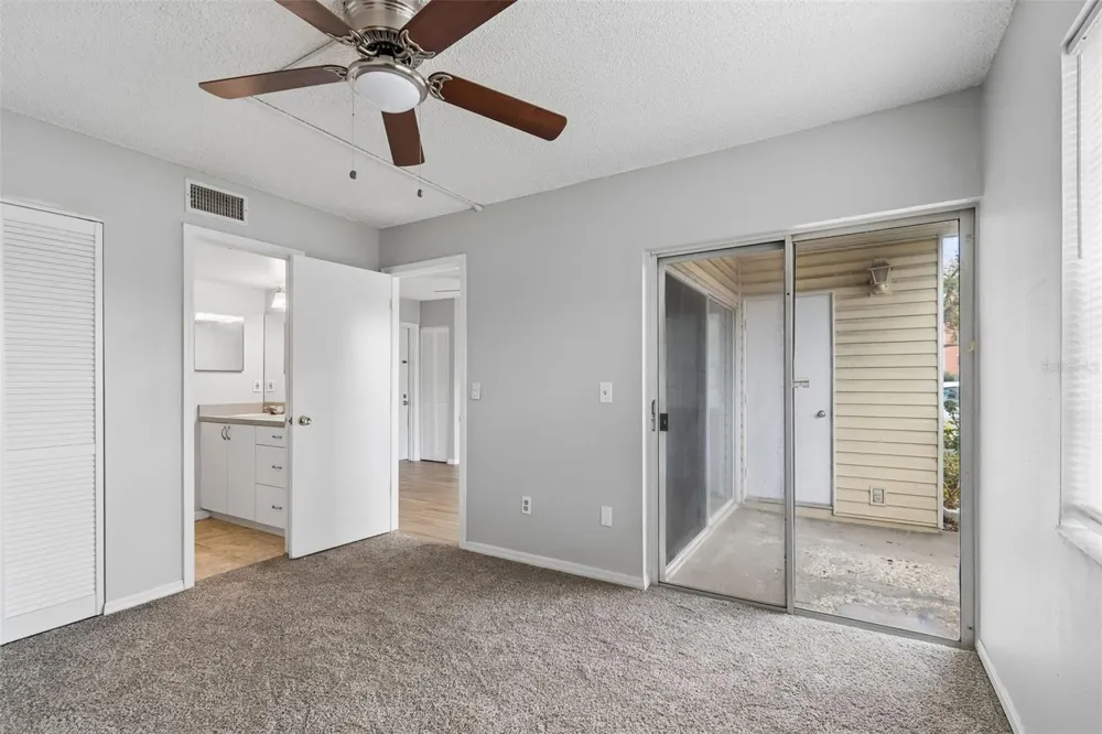 6915 STONES THROW CIRCLE #3106 St Petersburg, FL 33710