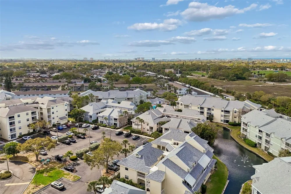 6915 STONES THROW CIRCLE #3106 St Petersburg, FL 33710