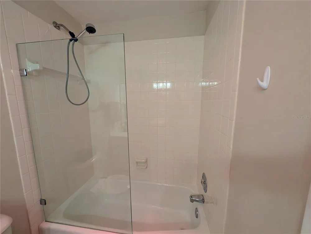 6896 W COUNTRY CLUB LANE #148 Sarasota, FL 34243