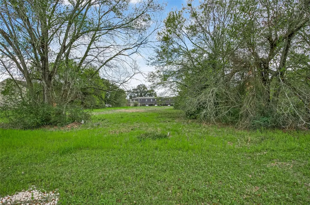 East Avenue Katy, TX 77493