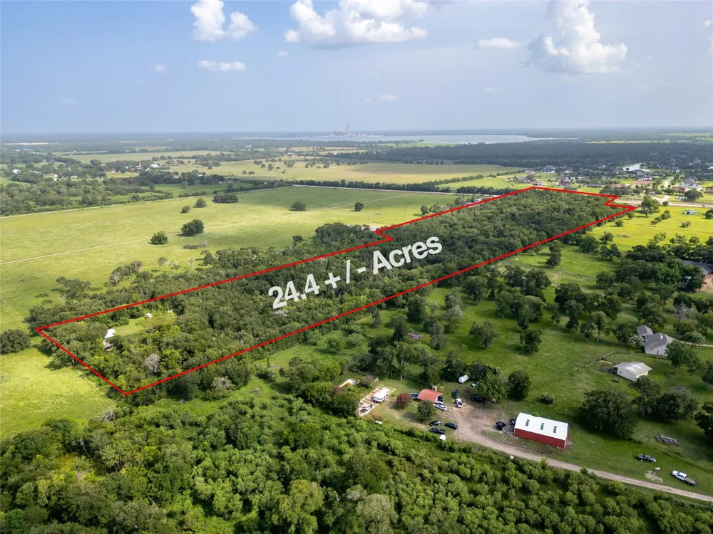 8915 Fm 2759 Road Richmond, TX 77469