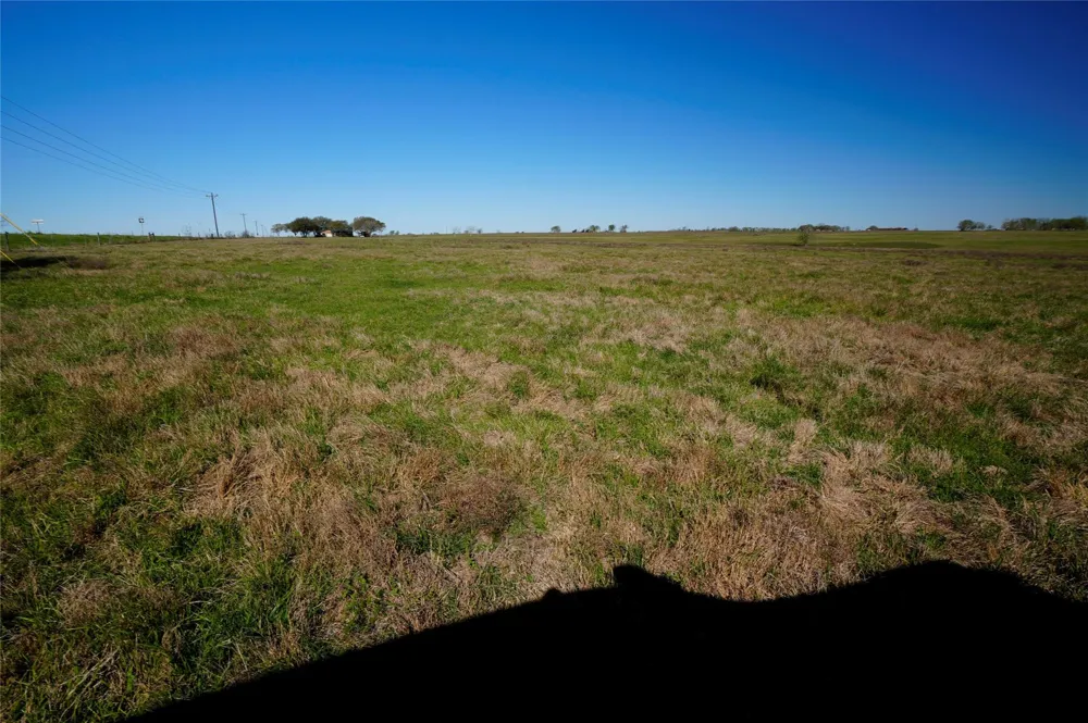 1011 Fm 956 Schulenburg, TX 78956