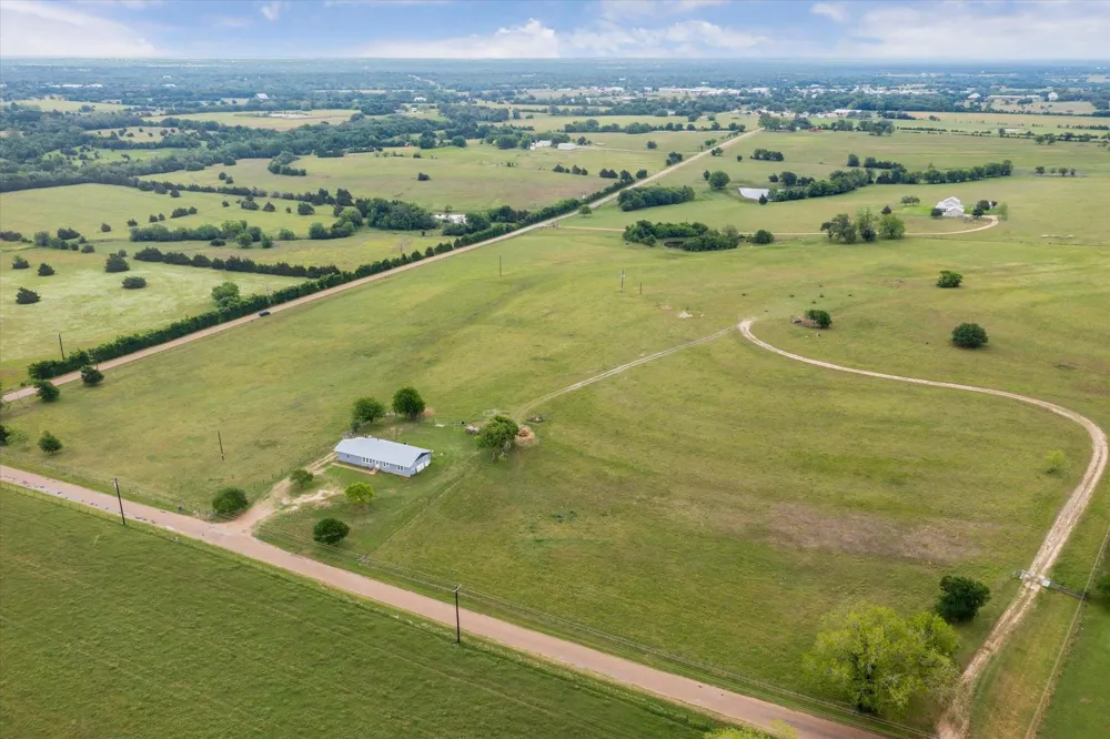 4435 Hartfield Road Round Top, TX 78954