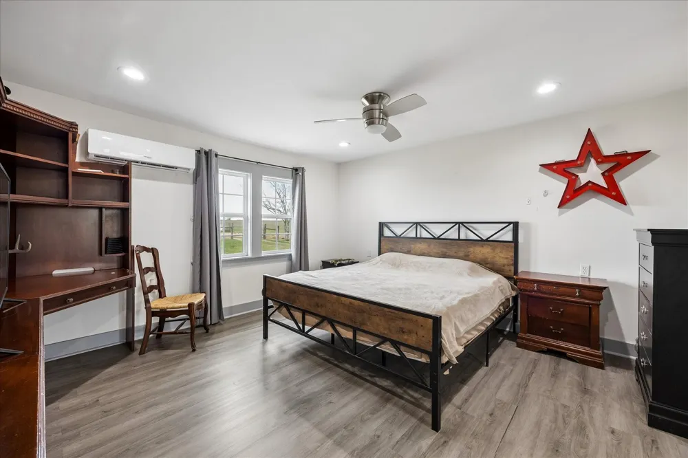 4435 Hartfield Road Round Top, TX 78954