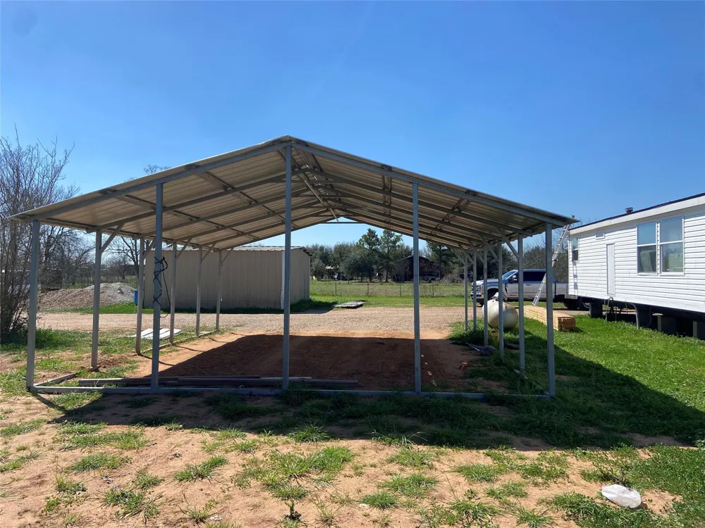 10507 E 159 Highway E Bellville, TX 77418