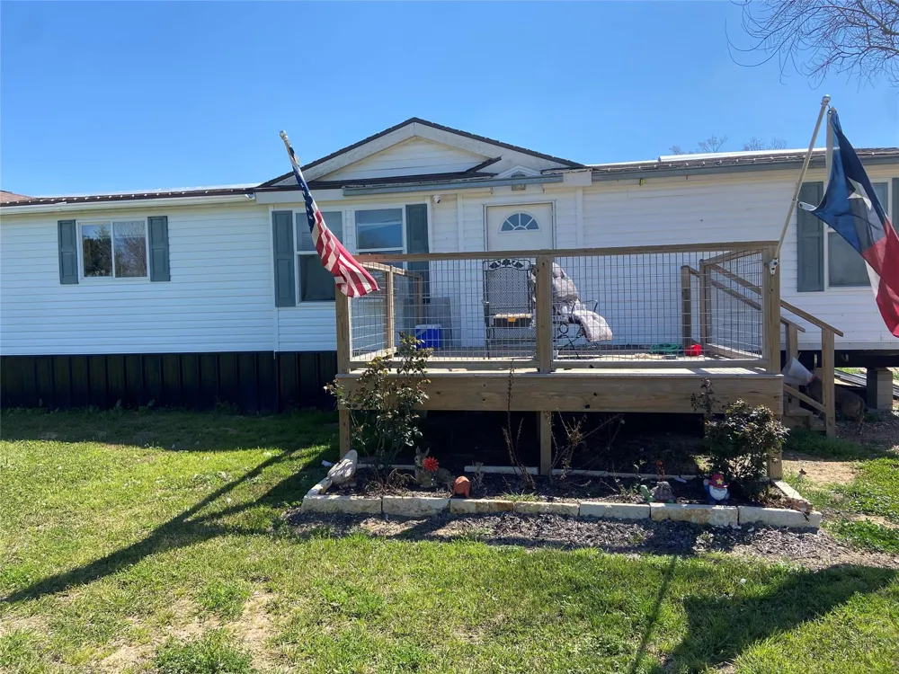 10507 E 159 Highway E Bellville, TX 77418