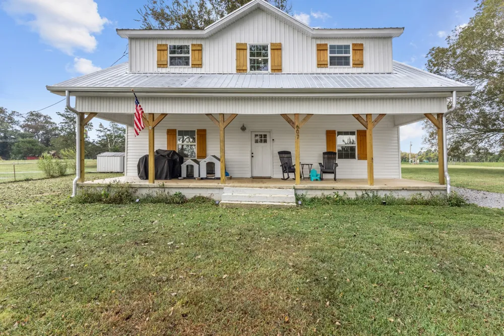 607 Old Columbia Rd Unionville, TN 37180