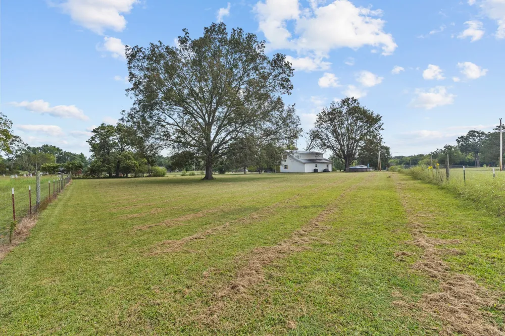 607 Old Columbia Rd Unionville, TN 37180