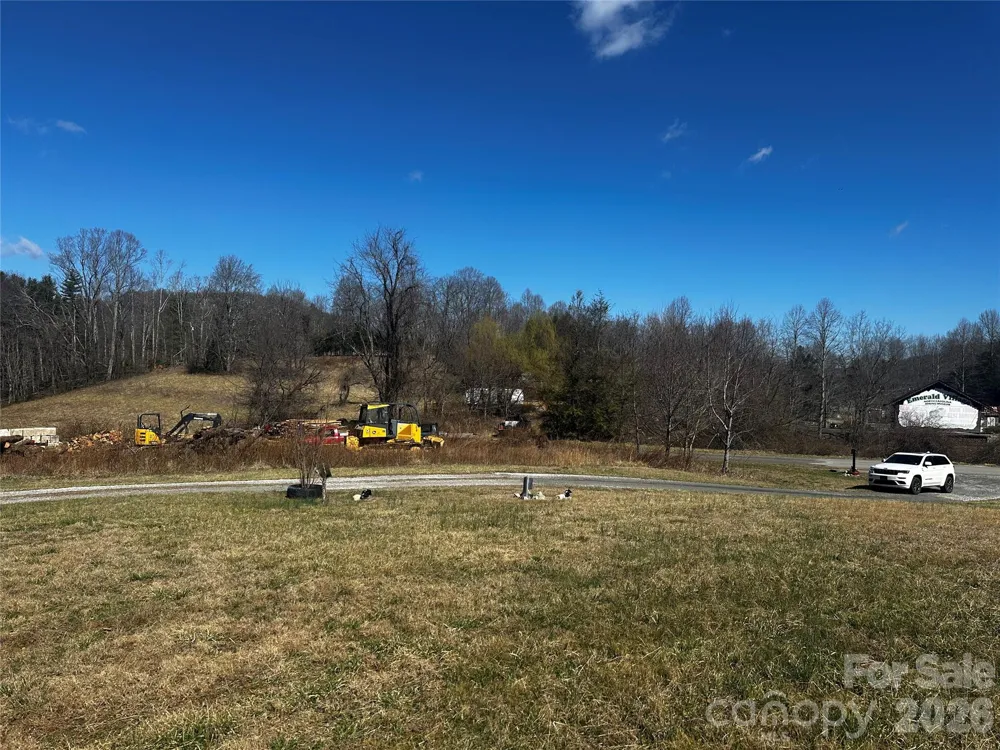 400 Old Dale Road Spruce Pine, NC 28777