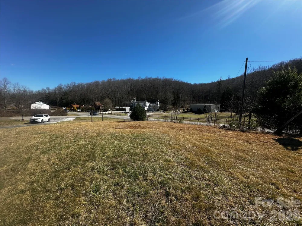 400 Old Dale Road Spruce Pine, NC 28777