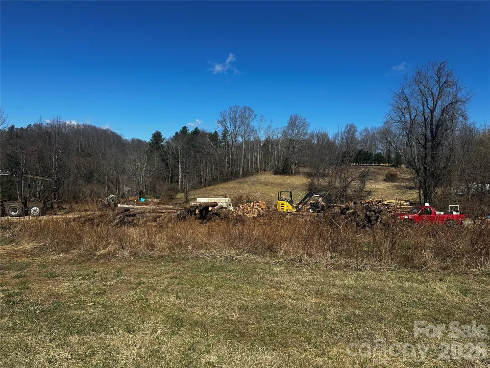 400 Old Dale Road Spruce Pine, NC 28777
