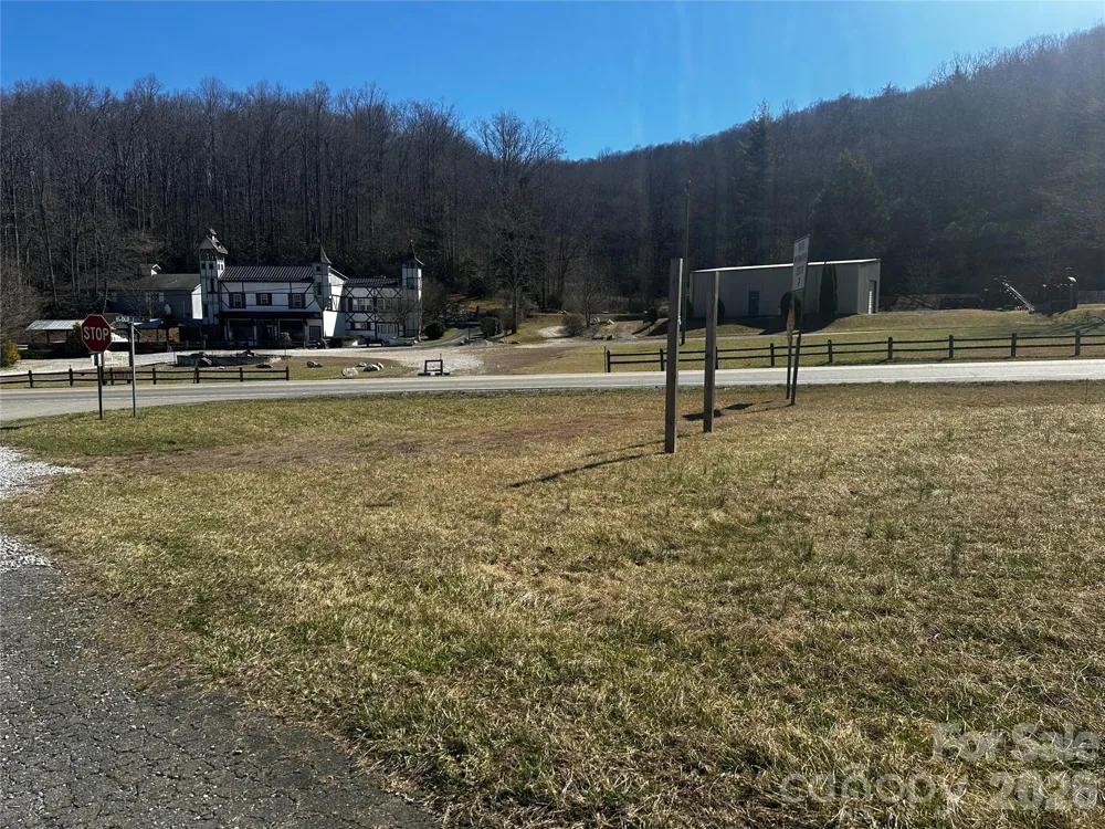 400 Old Dale Road Spruce Pine, NC 28777
