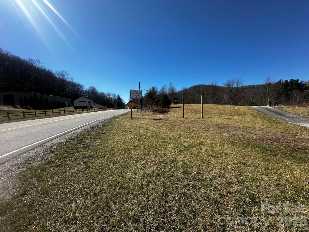 400 Old Dale Road Spruce Pine, NC 28777