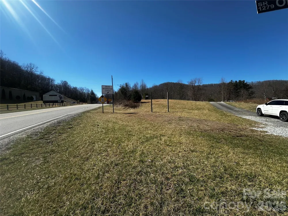 400 Old Dale Road Spruce Pine, NC 28777