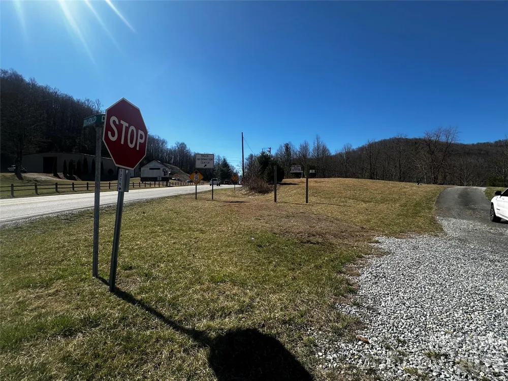 400 Old Dale Road Spruce Pine, NC 28777